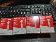 4 boxes  Accu-Chek Softclix Lancets Diabetic Blood Glucose Testing (Pack of 100)