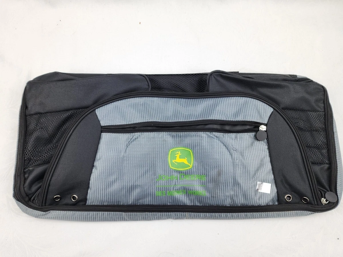 JOHN DEERE DES MOINES WORKS EMPLOYEE LIMITED EDITION DUFFLE BAG