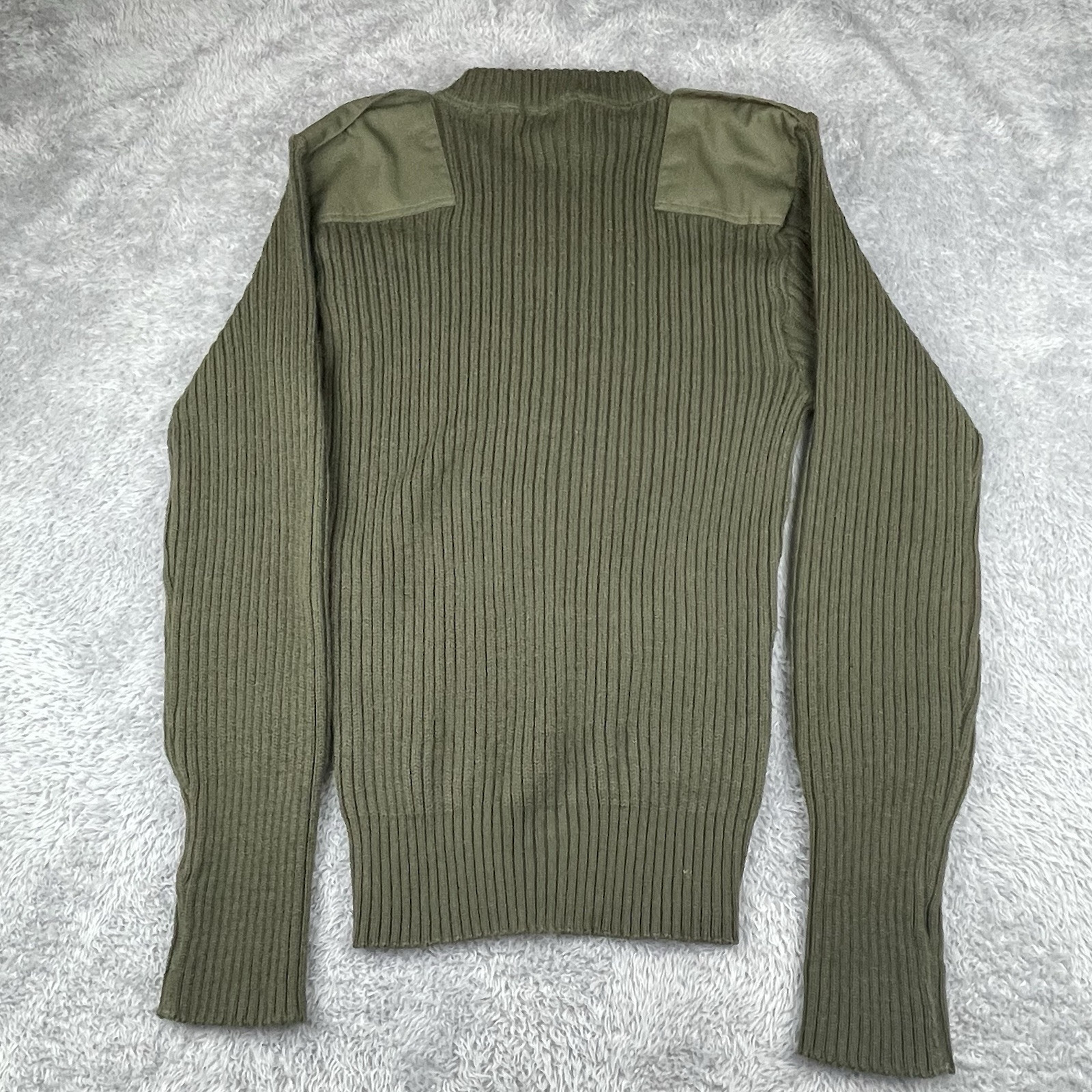  DSCP Valor Collection Sweater Mens Sz 42 Green  100% Wool US Military