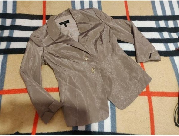 Women Escada Blazer Beige Silk 38 #7O0O