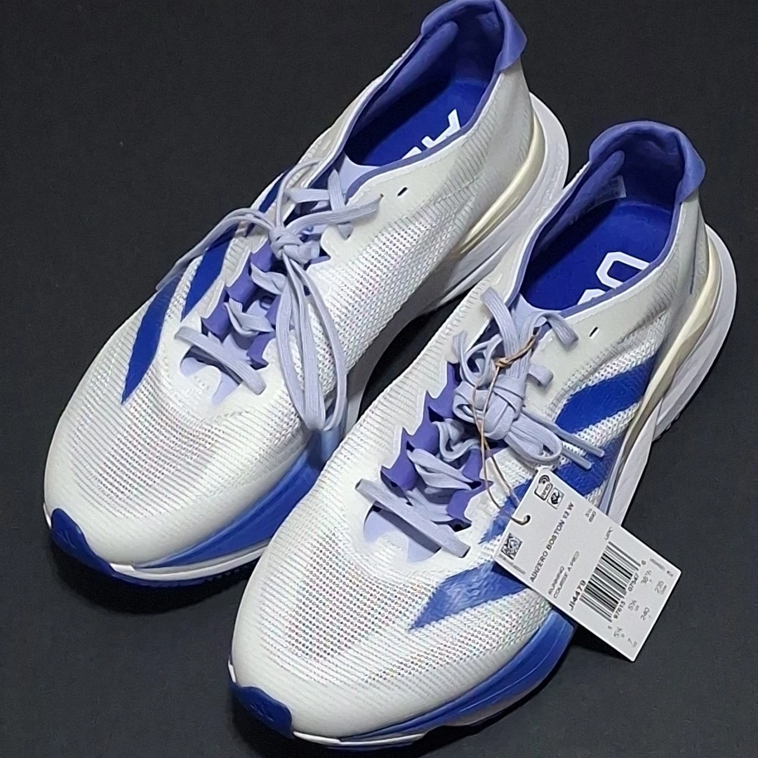 adidas Women's Size 7 Adizero Boston 12 Marathon Running Shoe, White/Blue
