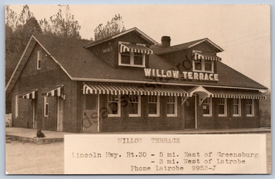 K11/ Latrobe Pennsylvania RPPC Postcard c1940s Willow Terrace US30   466