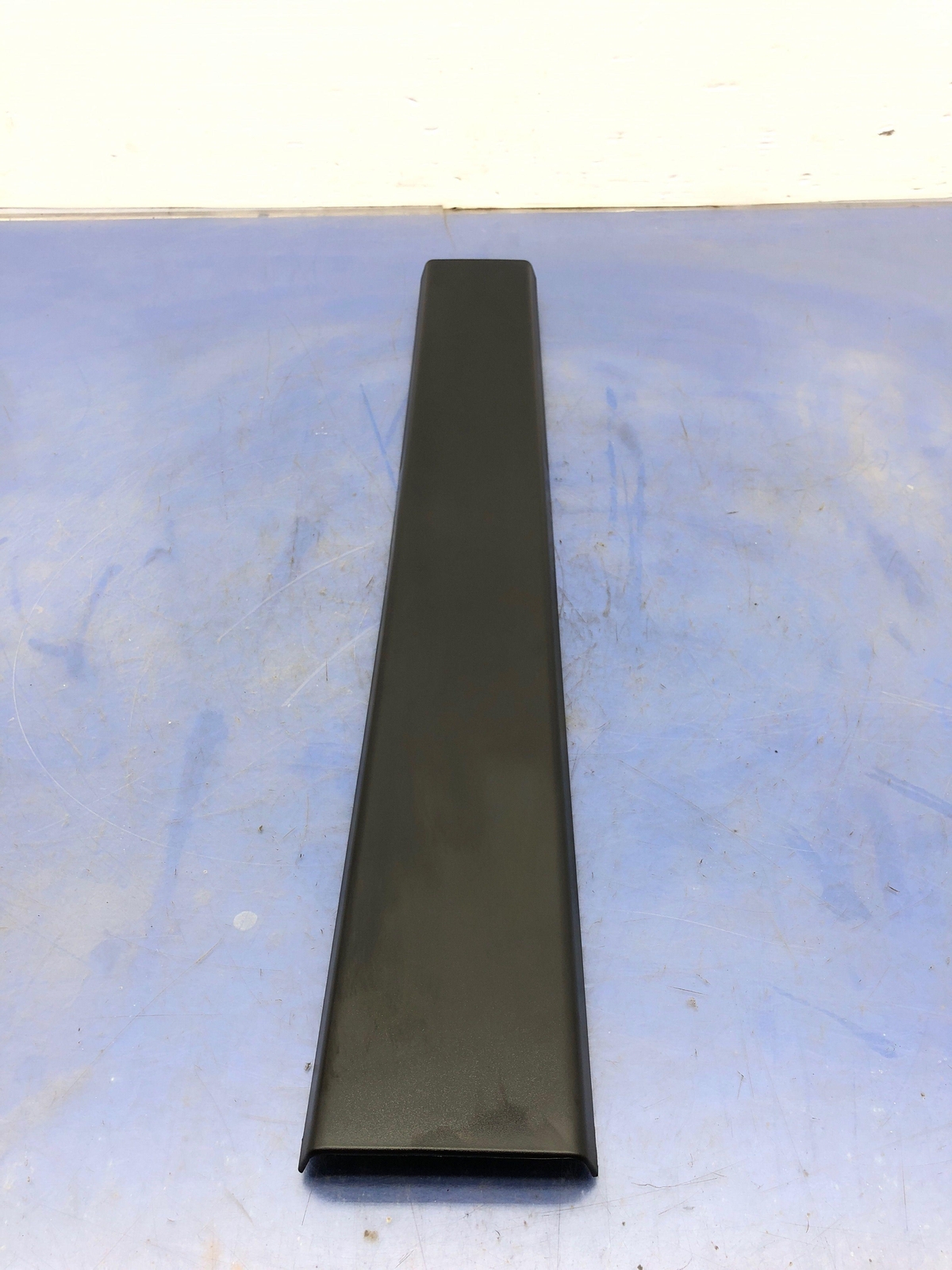 2017 RANGE ROVER OEM REAR SUNROOF TRIM COVER PANEL | BLACK 4224768 