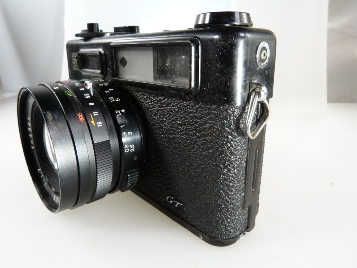 VINTAGE BLACK YASHICA ELECTRO 35 GT W YASHINON-DX 45/1.7 LENS