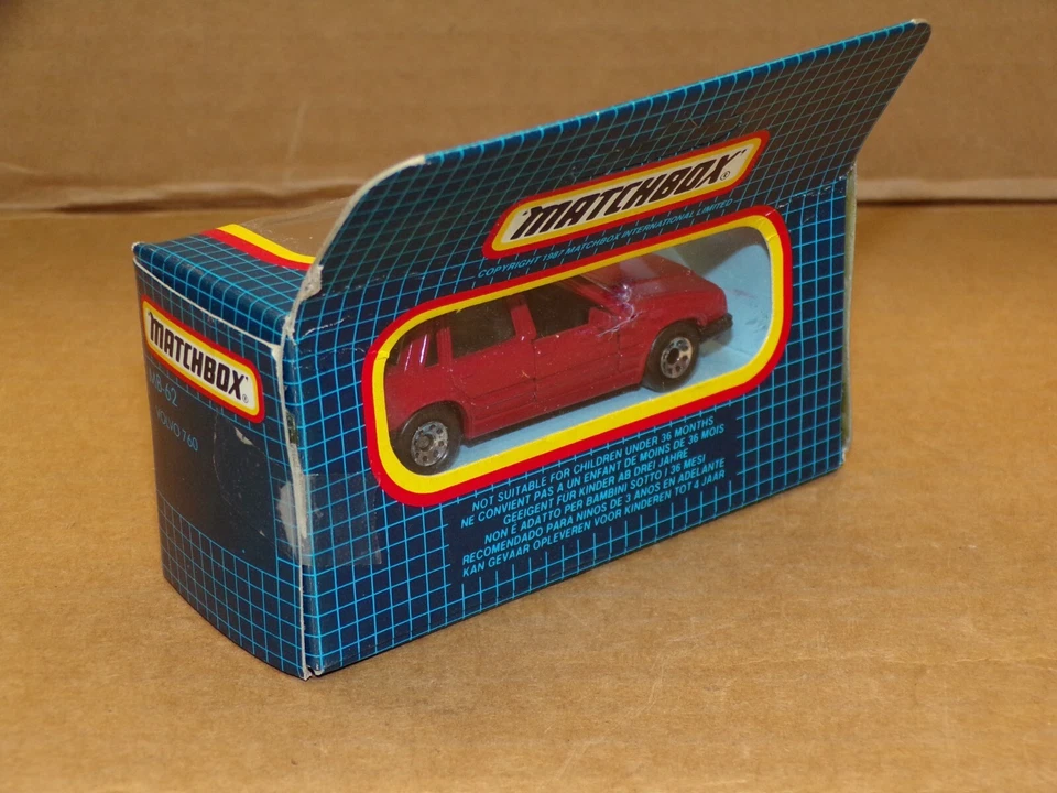 VINTAGE MATCHBOX MB-62 VOLVO 760 ~ MINT IN OPEN BOX ! - Image 4 of 4