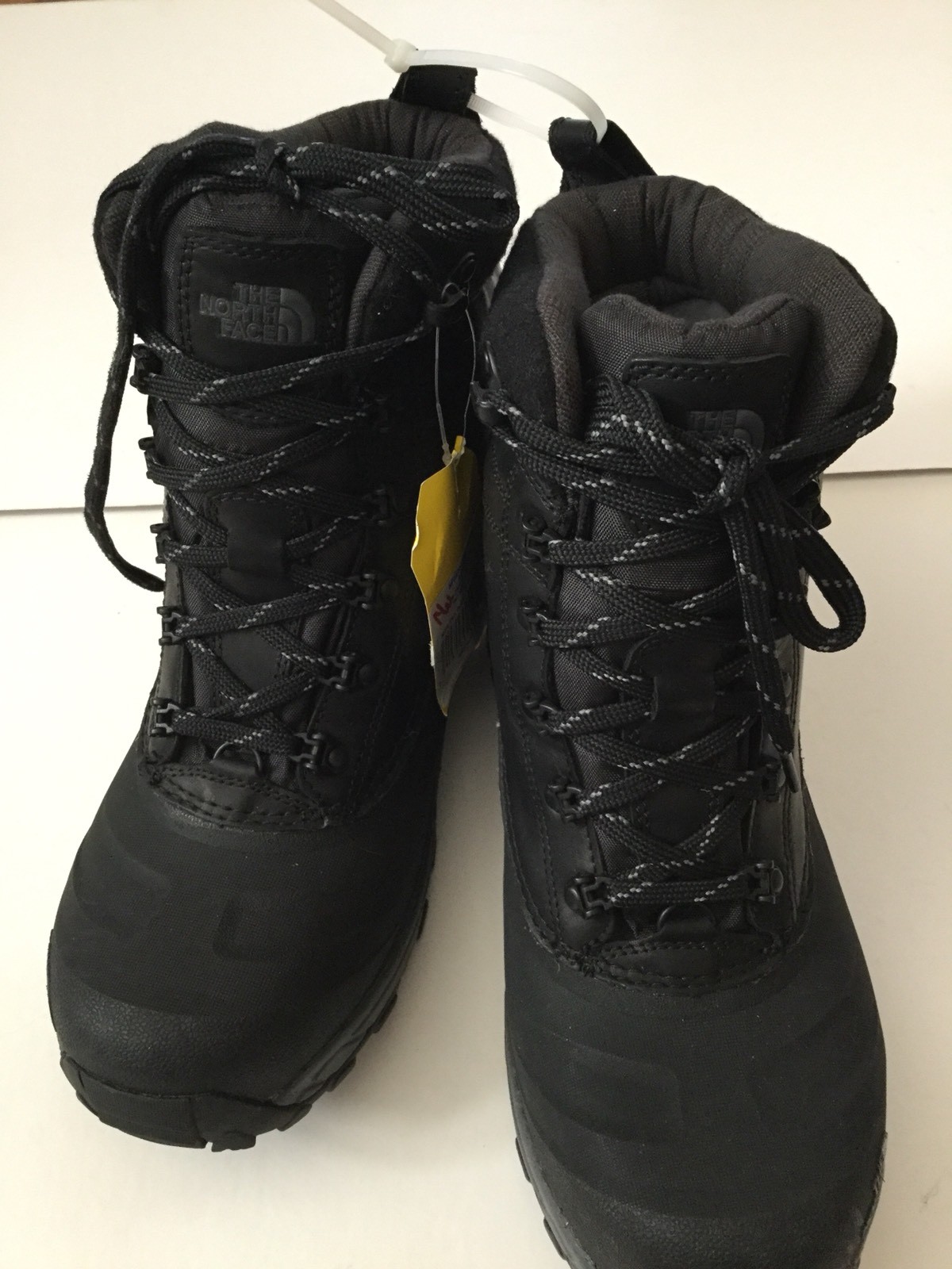 north face chilkat 3