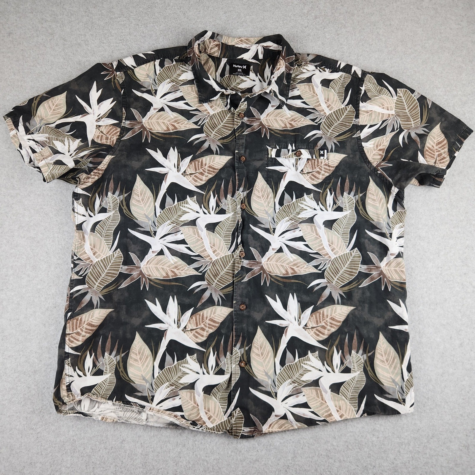 Hurley Men's XXL Tropical Leaf Print Short Sleeve Button Up Shirt