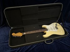 Squier Fender Japan E-Serial 1984-87 MIJ Fujigen tasti inox 10R mod 3,8 kg