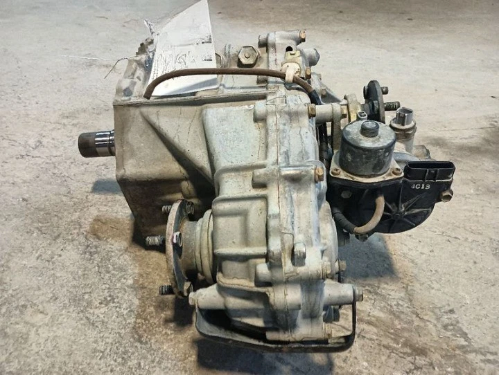 Conjunto de caja de transferencia Toyota Tundra 2000-2004 OEM Foto 3 de 4