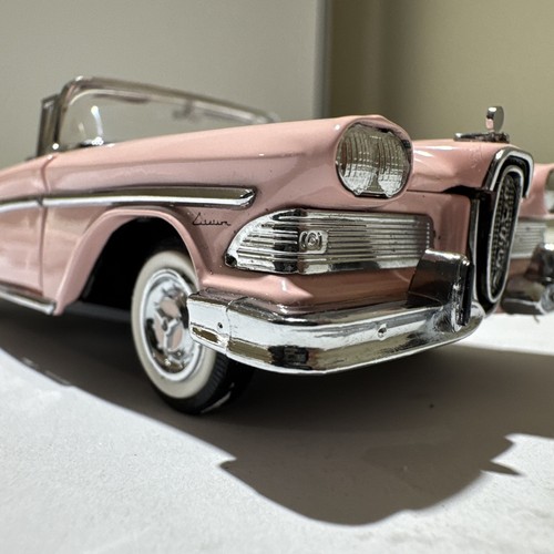 Franklin Mint 1:43 1958 Edsel Citation Convertible Pink Diecast Car B11KC72 - Picture 9 of 19