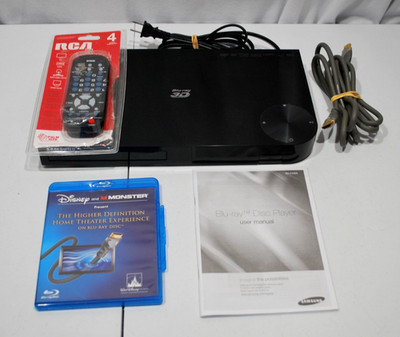 Samsung BD-F5500 3D Blu-ray DVD Player HMI Cable Universal Remote Tested Working