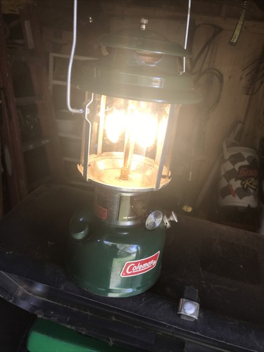 COLEMAN MODEL 220K LANTERN DATED 2/80 - Picture 10 of 12