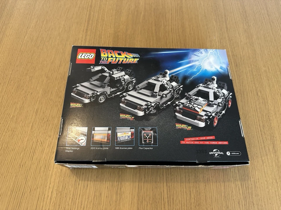 Lego set - The DeLorean Time Machine - 21103 - Complete - 'Sheild' misprint - Image 2 of 4
