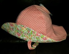 Baby Gap Girls Reversible Bucket Summer Hat Pink Polka Dot Flowers 0-3 Month NWT