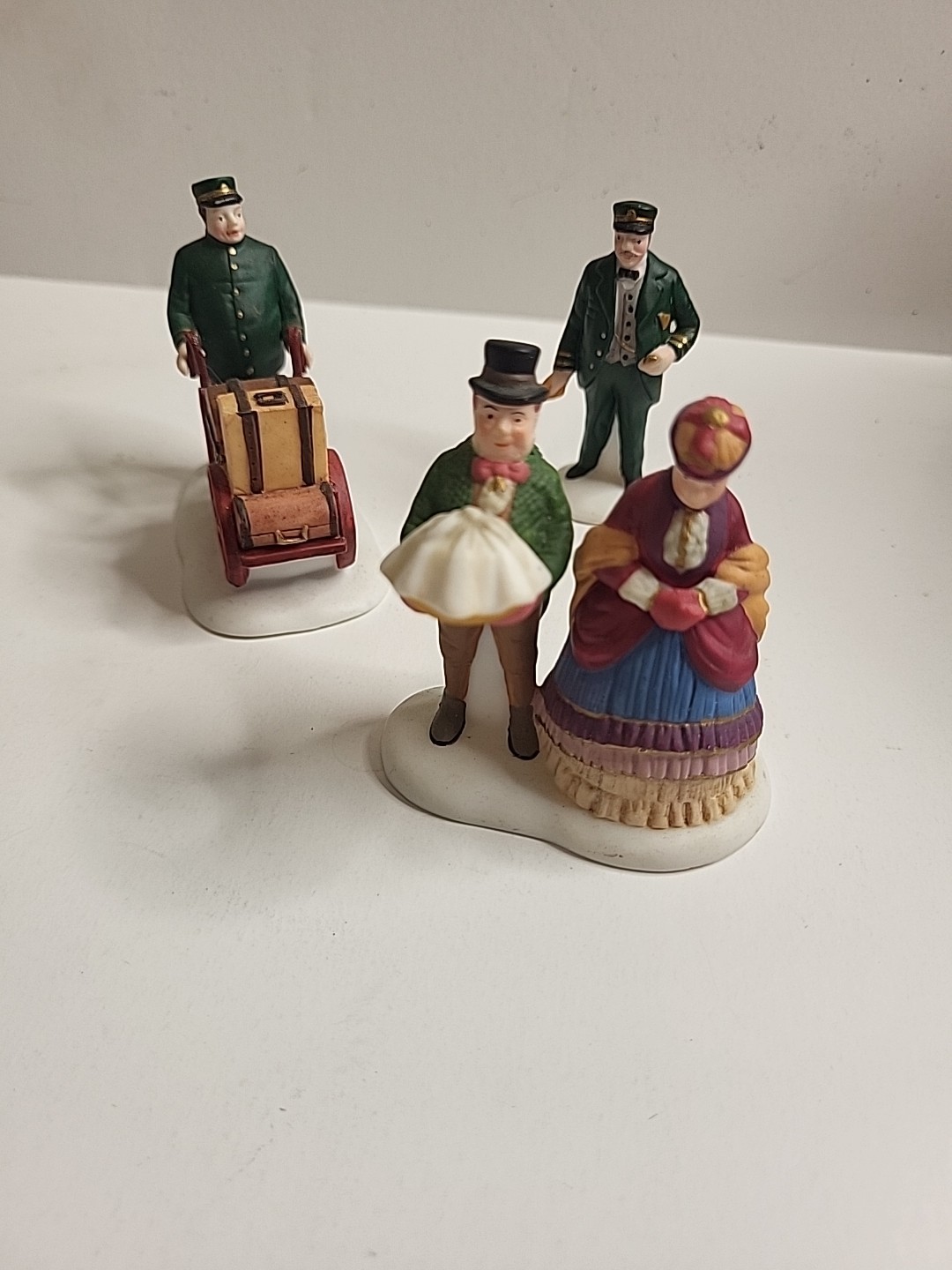Picture 1 of 10