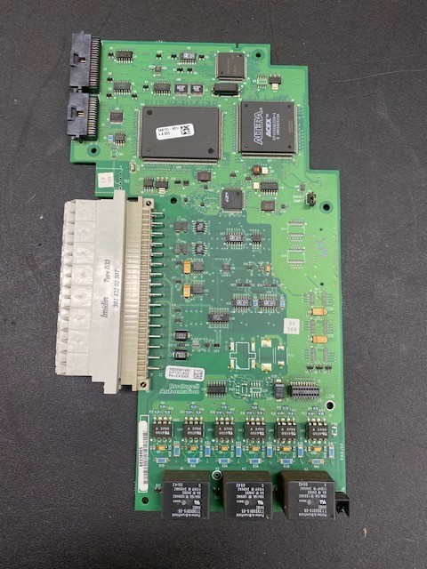 ALLEN BRADLEY POWERFLEX 321131-A02 VECTOR CONTROL BOARD CARD ((GOOD BOARD))!!!