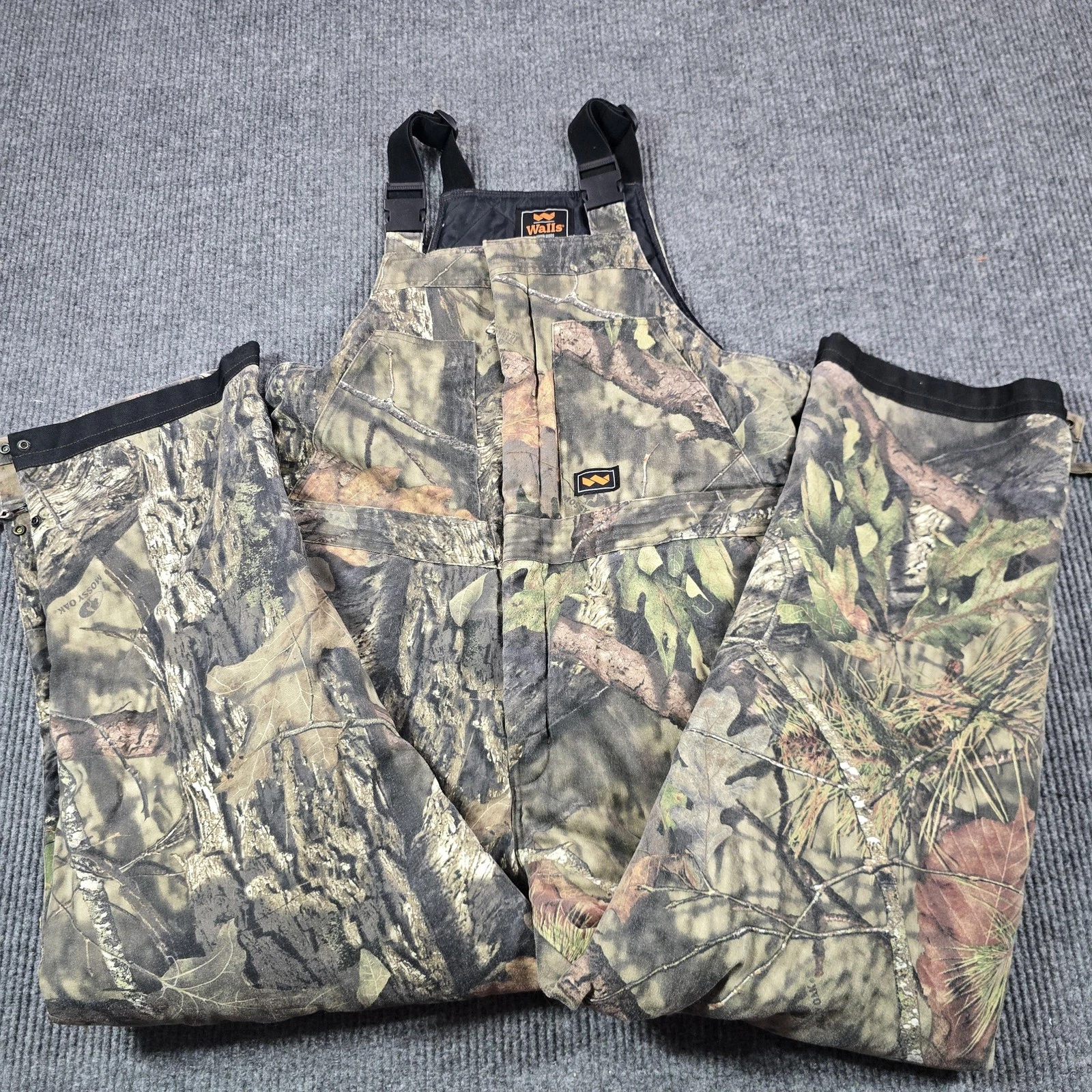 Walls Bib Overalls Mens Large Camo Double Knee Insulated Mossy Oak Hunting
Opens in a new window or