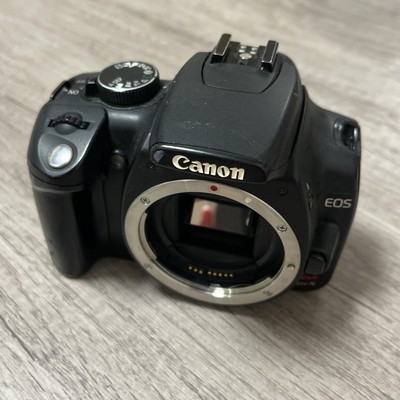Canon EOS Kiss Digital N DIGITAL CAMERA DOESN