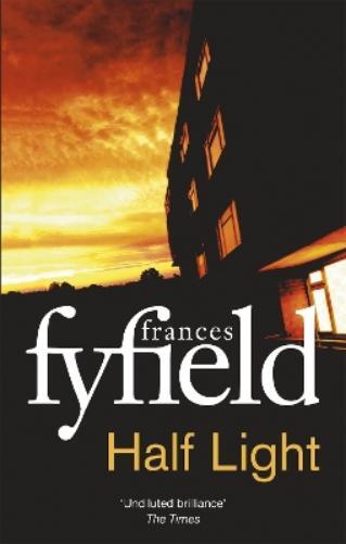Thumbnail - Frances Fyfield Half Light (taschenbuch)