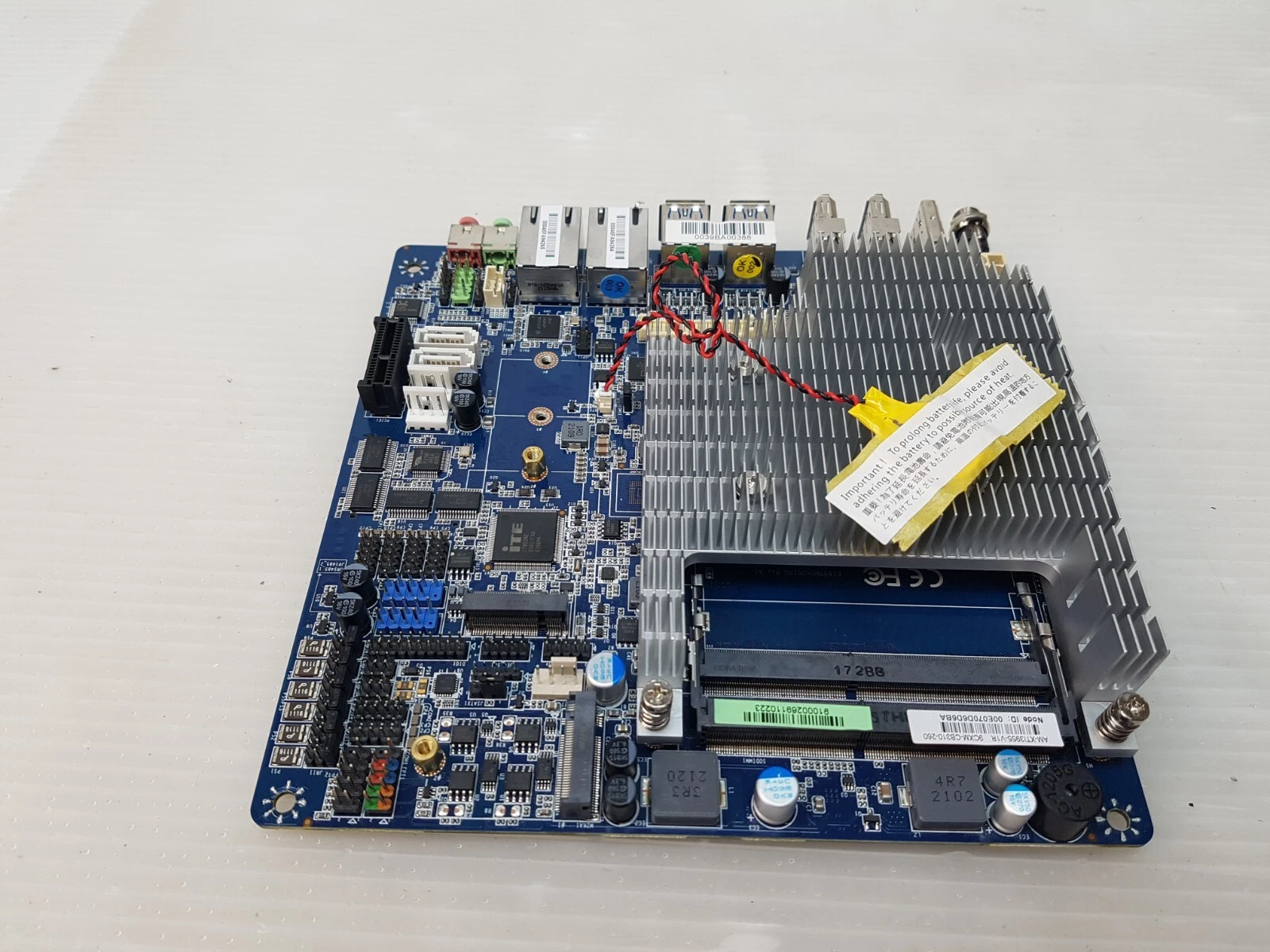 EMX-SKLUP-3955-A1R board from an angle showing heatsink, SO-DIMM slots and headers