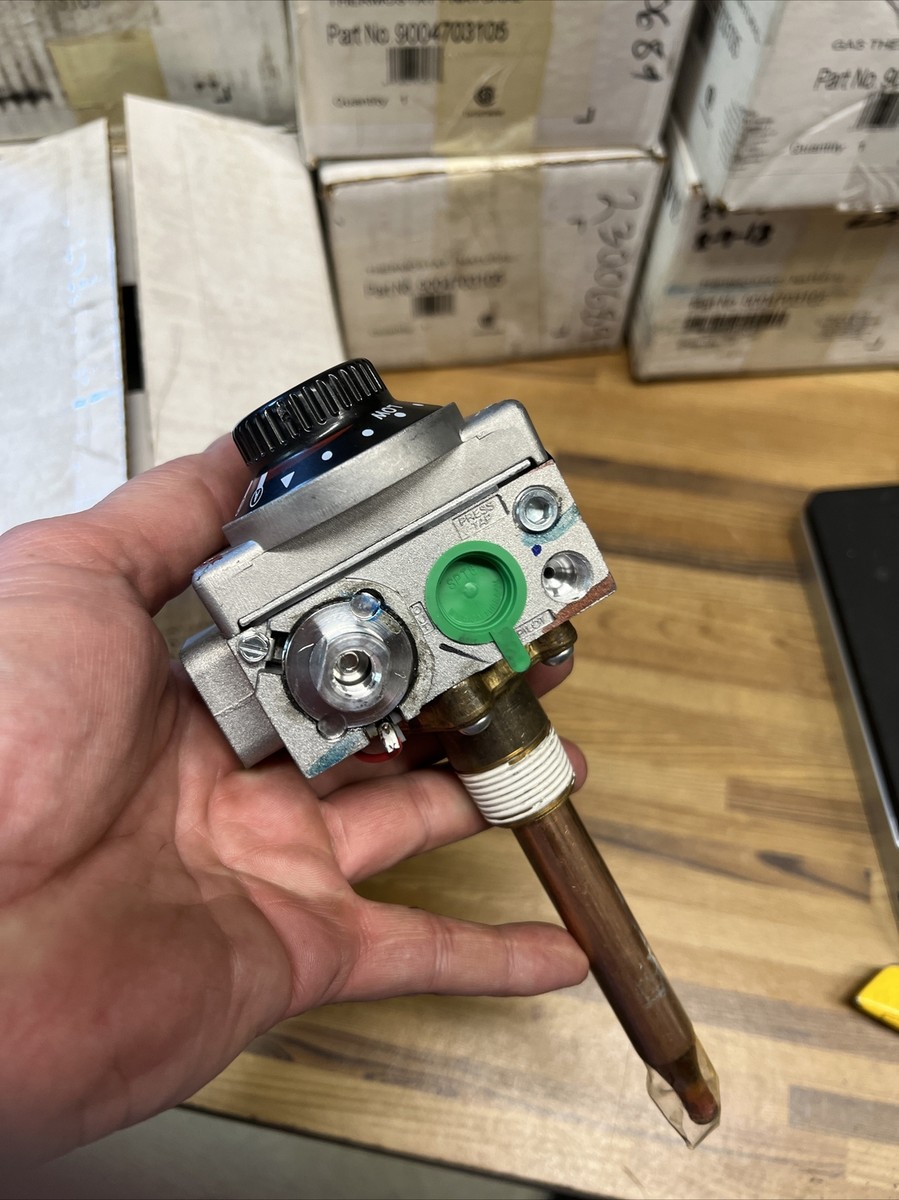 156700-2960 12V 4Pins Power Relay Same as 156700-3330 156700-2960 12V 4Pins Power Relay Same as 156700-3330