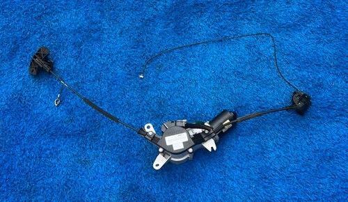 2015-2021 Kia Sedona Left Driver Side Electric Power Sliding Door Motor OEM LH