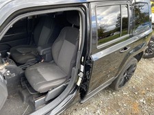 2007-2017 Jeep Patriot Left Rocker Wpost Black Pc Px8 130k 50702 2007-2017 Jeep Patriot Left Rocker Wpost Black Pc Px8 130k 50702