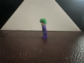 Lego DC Joker Minifigure From 76023 Tumbler Excellent Condition