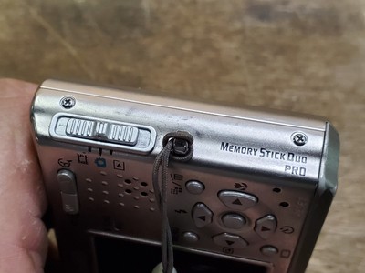 Sony DSC-T1 Cyber-Shot 5.0MP Digital Camera, Silver, For Repair