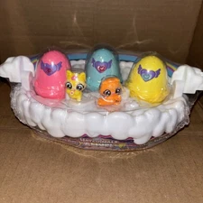Hatchimals Alive, Neon Rainbow Spring Basket Toy NEW 