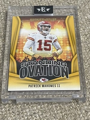 2023 Rookies & Stars Patrick Mahomes II /10 Standing Ovation  SSP Bookend