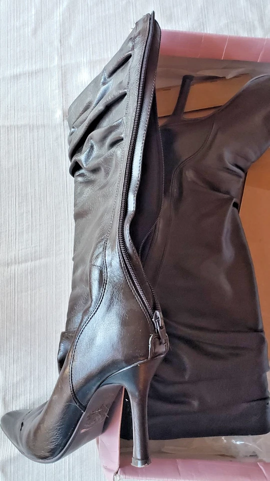 Classified Rouched Knee High Brown High Heeled Boots  Size-6.5  - Image 2 of 4