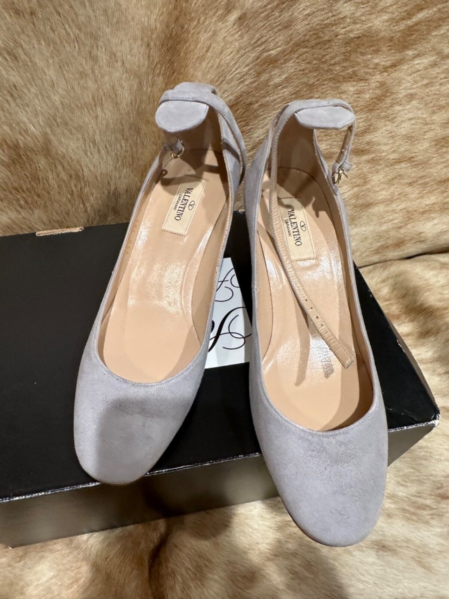 NEW VALENTINO Garavani Tango Rounded Toe Grey Suede Pump Heel Shoe