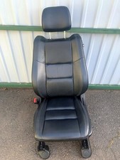 Jeep Grand Cherokee IV WK2 2015 Leder Sitze Vorne Links in schwarz TOP ZUSTAND !