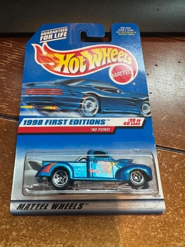 1998 Hot Wheels First Editions '40 Ford #654