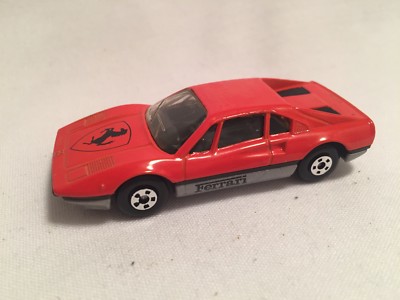 Ferrari 308 GTB レッドミニカー Burago Red Ferrari 308 GTB Diecast Racing Car 1:43 Pioneer