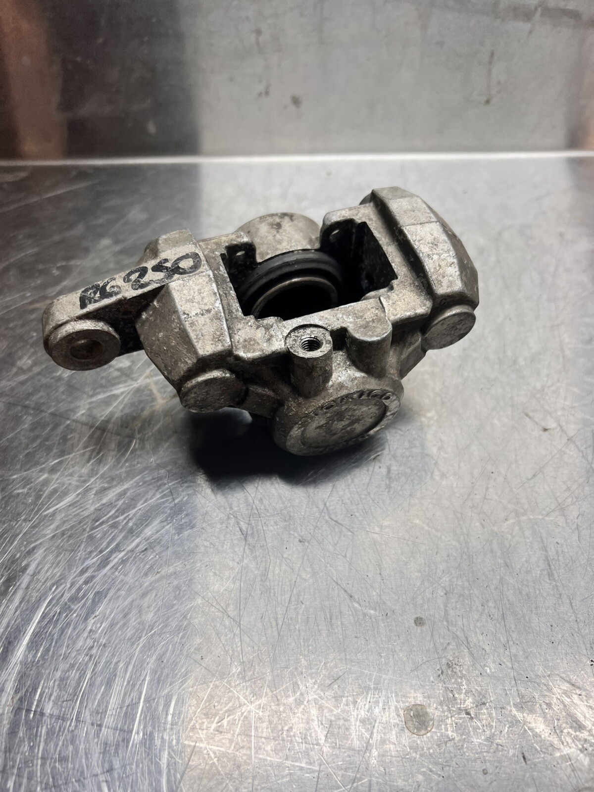 Suzuki RG250 RG 250 Gamma Rear Calliper Caliper Brake Genuine Back