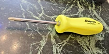 Snap-on Tools NEW Hi Viz Yellow Hard Handle #1 Phillips Screwdriver SDDP31IRA