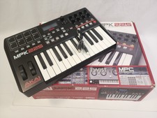 Akai Professional Mpk225 25-key Midi Keyboard Controller