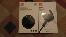 JBL Everest 110 Black In-Ear Bluetooth Headphones  JBL Charging Case -U ED