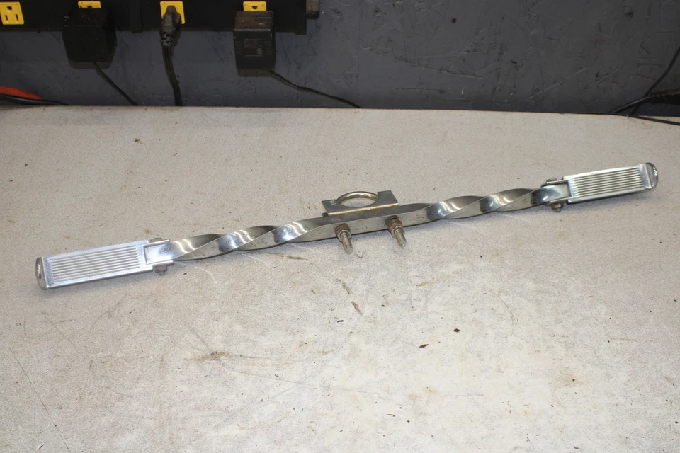 1968 Honda CL450 Scrambler HIGHWAY PEGS APOIO PARA OS PÉS K1 I15-4239.TH - Imagem 2 de 4