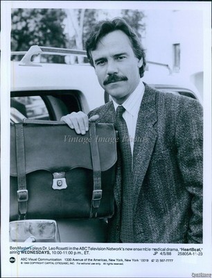 1989 Ben Masters Plays Dr Leo Rosetti In Medical Series Heartbeat Tv 7X9 Photo