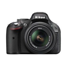 Nikon D5200 DSLR Camera 18-55mm VR Kit 1-Year Warranty Used Excellent