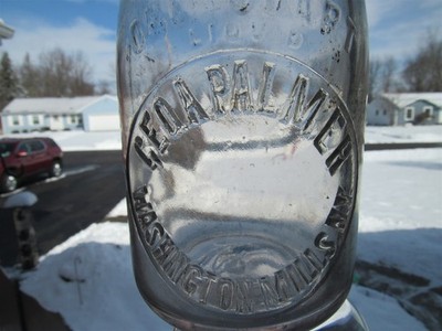 TREQ Milk Bottle George A Palmer Farm Dairy Washington Mills NY ONEIDA CO 1917