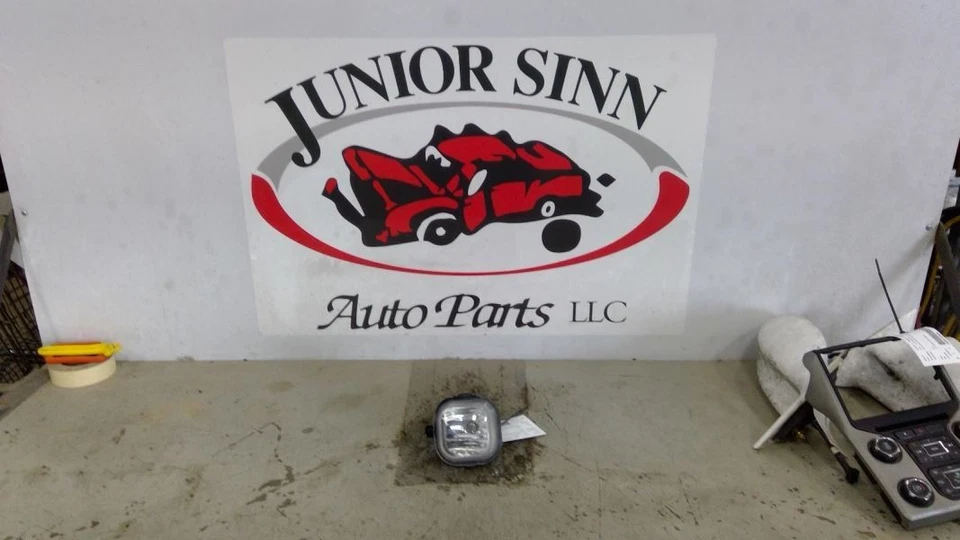 Luz antiniebla de esquina/estacionamiento para pasajeros para camioneta Ford F250SD 11-16 590268 Foto 4 de 4