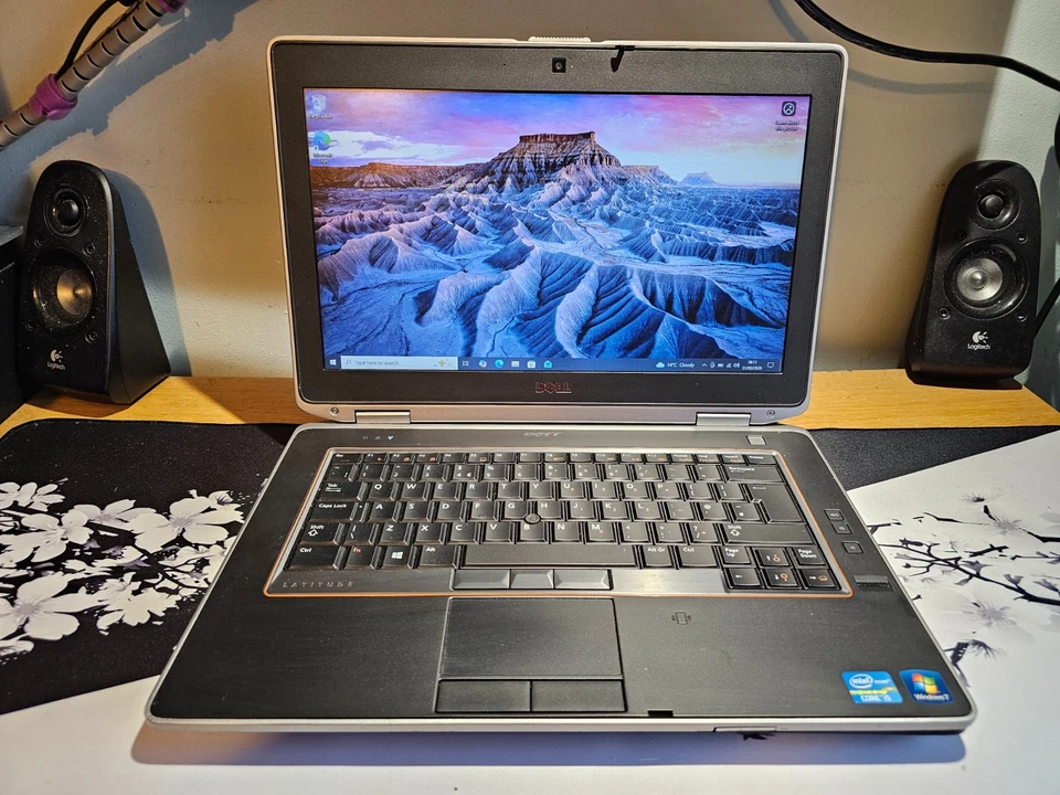 Dell Latitude E6420 · i5-2520M · 4GB · 128GB, photo 1 of 5