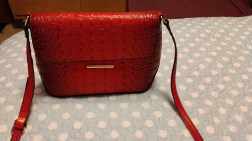 🌹 Brahmin Perri Crossbody Red Carnation Leather Clutch NWT