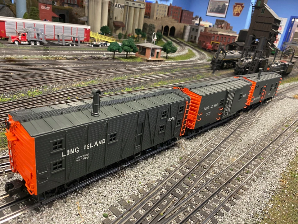 Lionel NLOE Long Island Maintenance of Way Kitchen 3 Car Set - Image 2 of 4