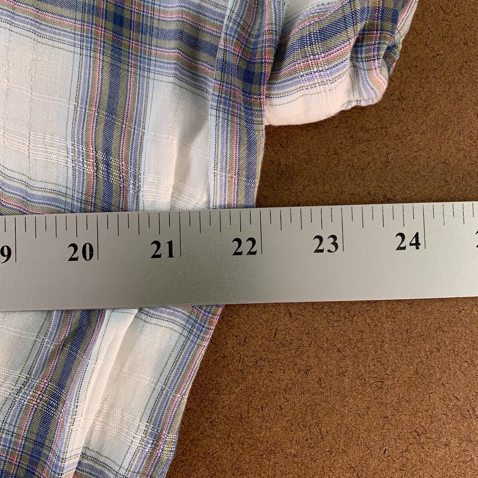 Universal Thread Women's Small Gray Plaid Short S… - image 6