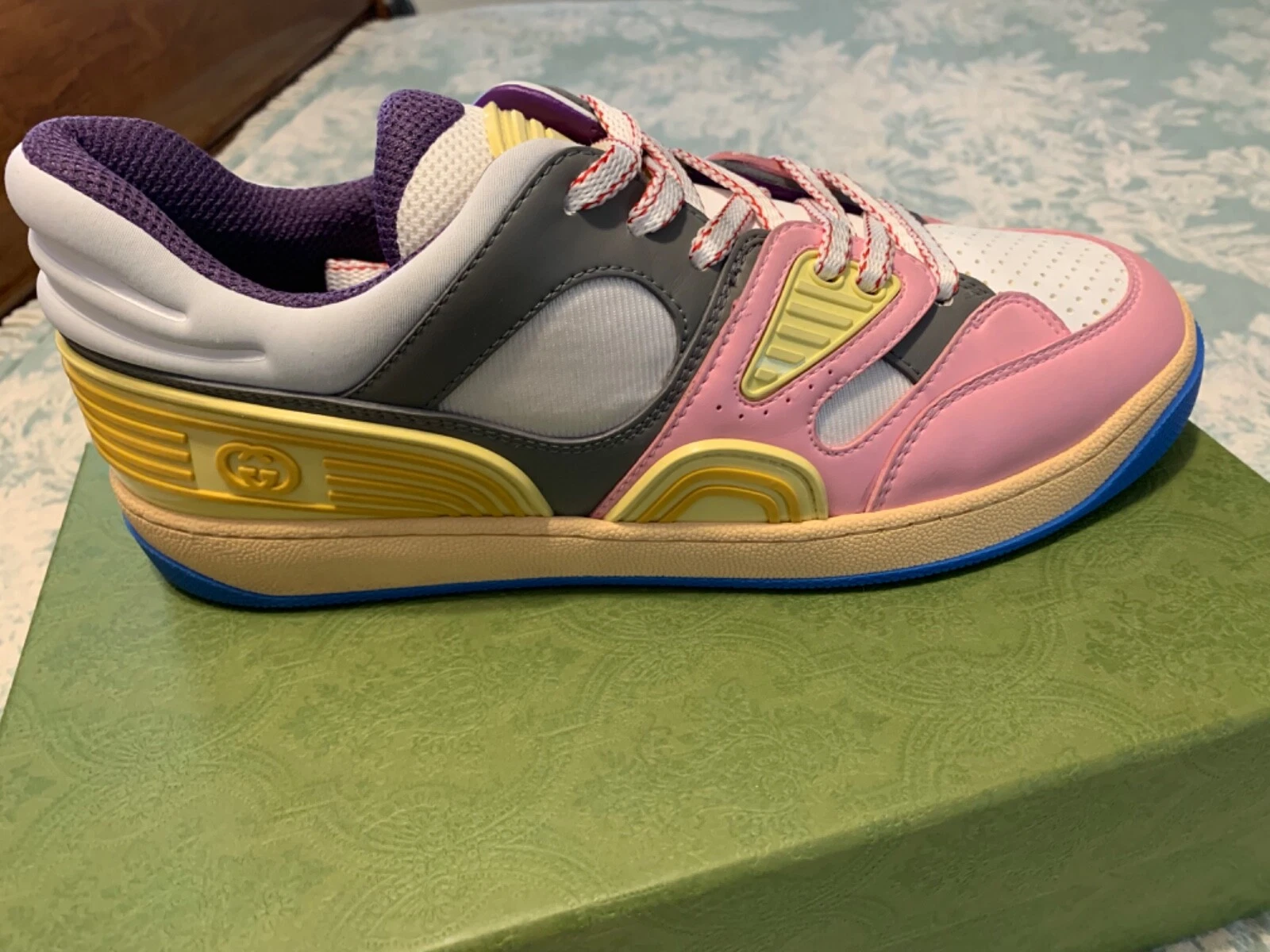 Baskets femme en cuir Gucci à lacets Demetra taille EU40 neuves dans leur boîte